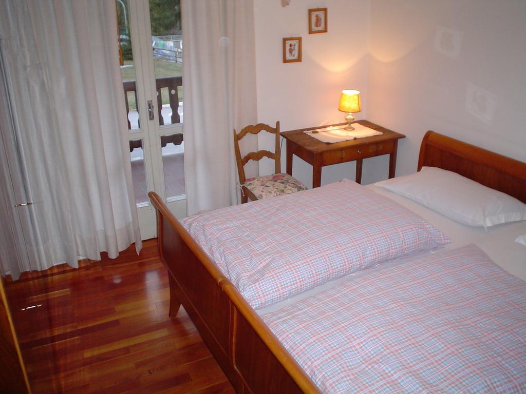 Campiglio Quadrilocale Castelletto Inferiore Madonna Zimmer foto
